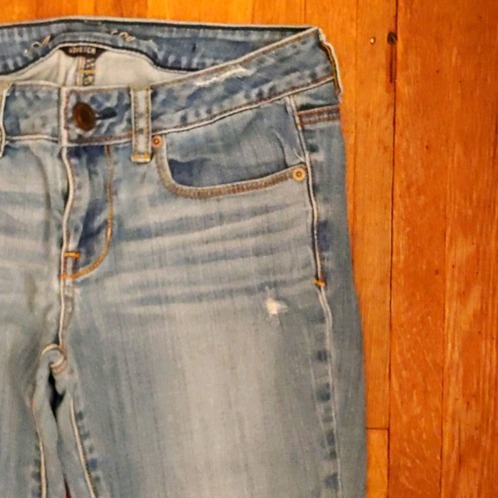 AEO Stretch Skinny Holes & Perfect Fade Denim - Low Rise, Babes - Picture 7 of 15